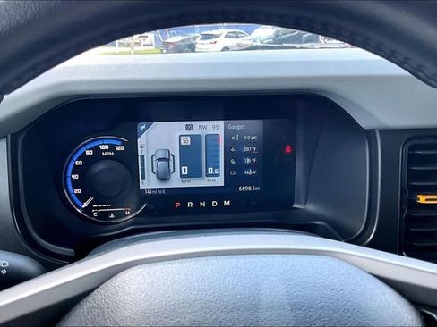 Used 2023 Ford Bronco Badlands AWD/4WD image 11