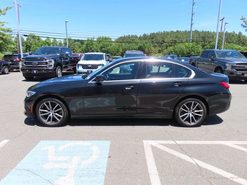 Used 2022 BMW 330i xDrive Sedan w/ Driving Assistance Package AWD/4WD image 7