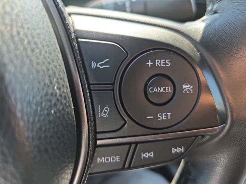 Used 2024 Toyota Camry SE FWD image 17