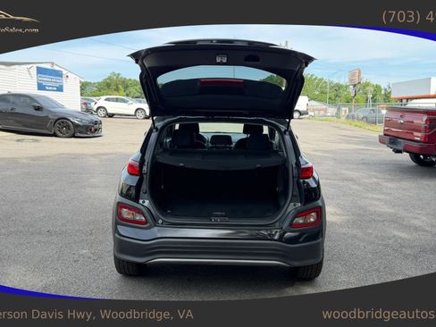 Used 2021 Hyundai Kona SEL FWD image 30