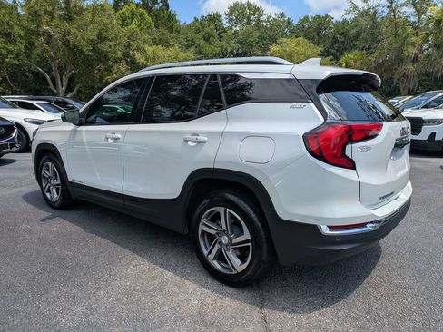 Used 2021 GMC Terrain SLT w/ Infotainment Package II FWD image 5