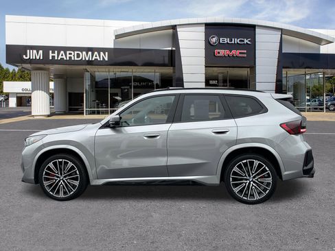 Used 2025 BMW X1 M35i w/ Premium Package image 4