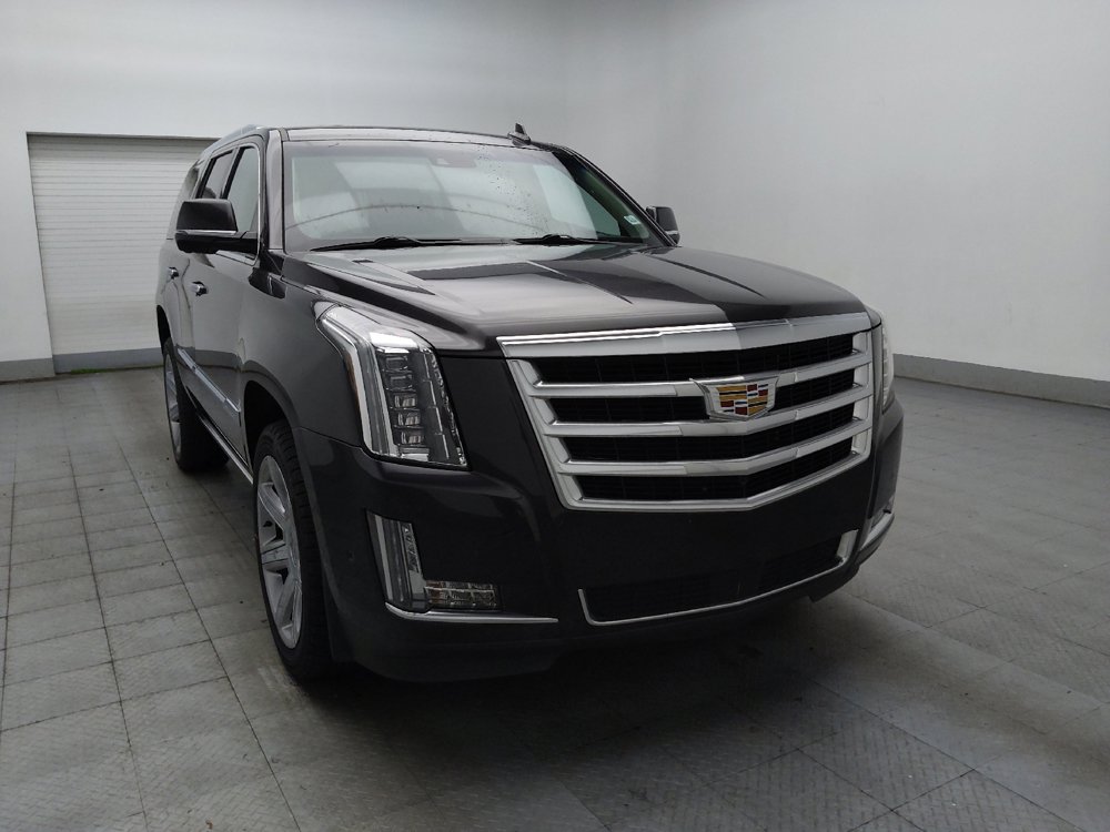 Used 2017 Cadillac Escalade Premium Luxury AWD/4WD image 13
