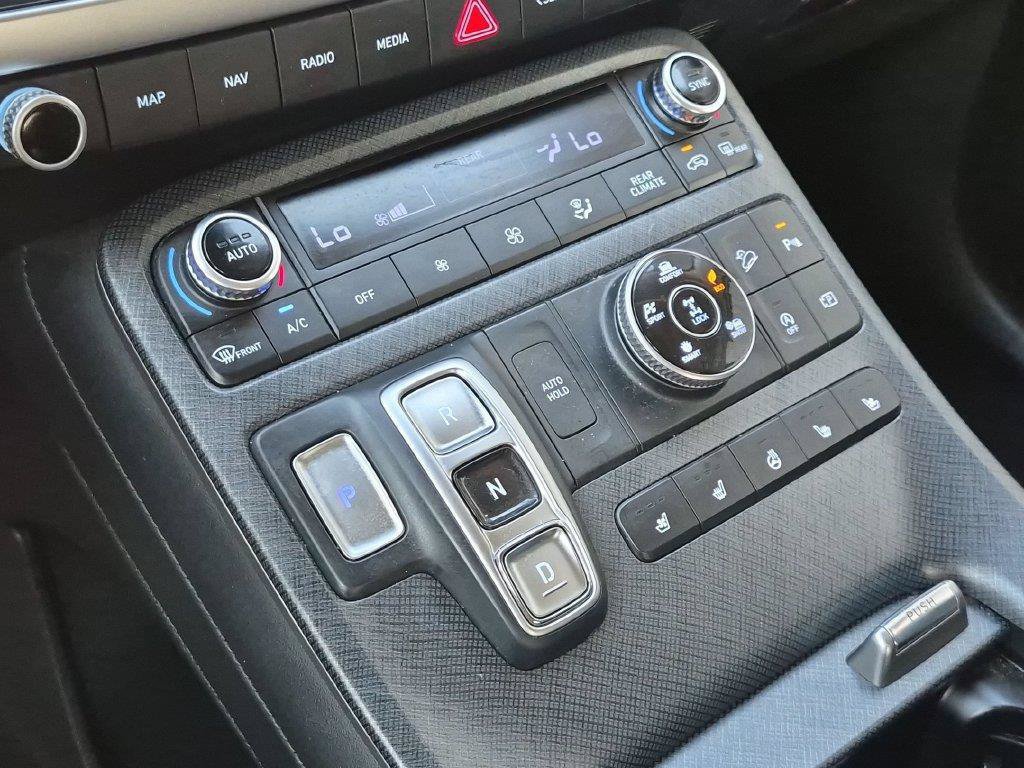 Used 2024 Hyundai Palisade Limited AWD/4WD image 19