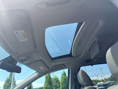 Used 2016 Honda Odyssey EX-L image 12