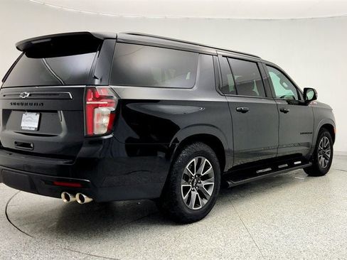 Used 2023 Chevrolet Suburban Z71 w/ Off-Road Capability Package image 5
