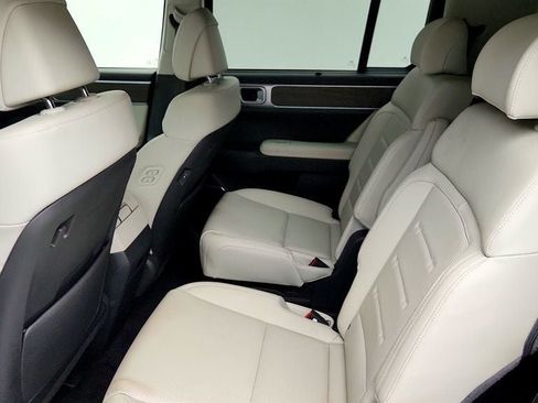 Used 2025 Hyundai Santa Fe Calligraphy AWD/4WD image 20