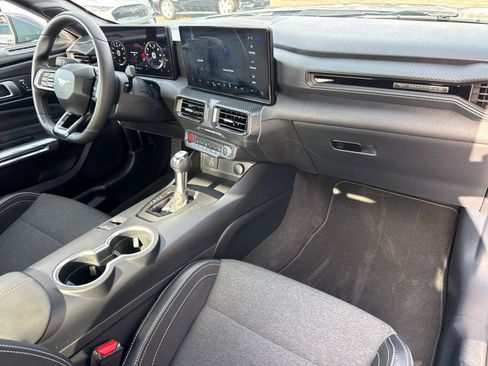 Used 2024 Ford Mustang Coupe RWD image 16