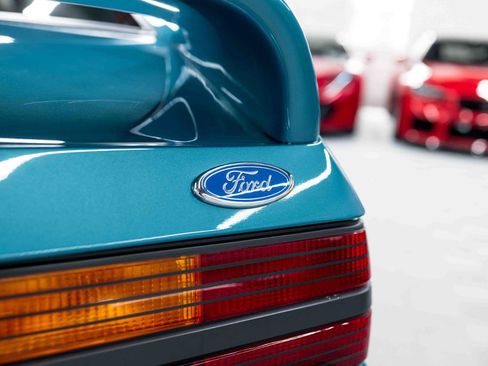 Used 1993 Ford Mustang Cobra RWD image 24