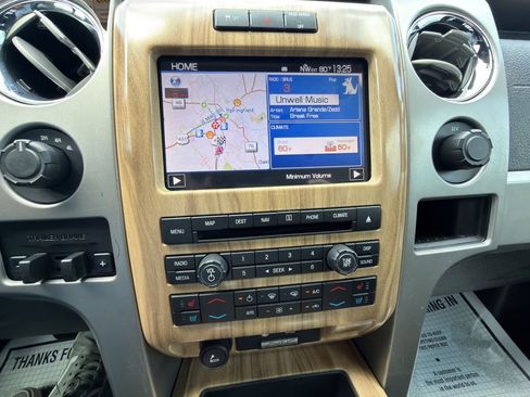 Used 2011 Ford F150 Lariat AWD/4WD image 24