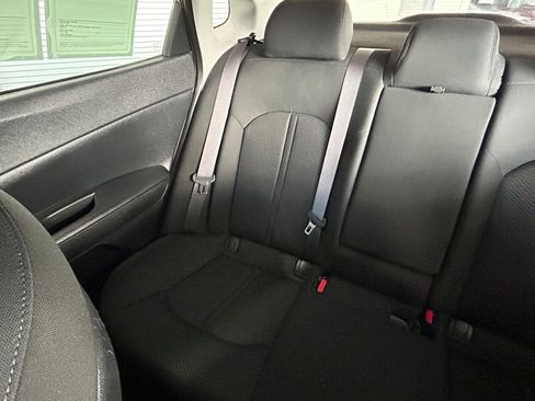 Used 2018 Kia Optima LX image 12