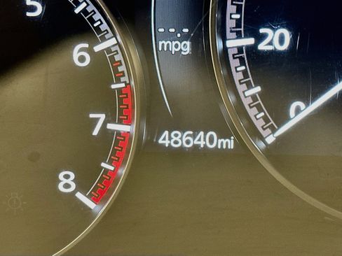 Used 2024 MAZDA MAZDA3 s FWD image 19