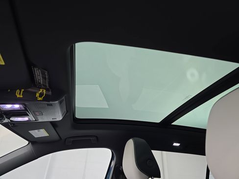 New 2026 Volkswagen Tiguan SEL R-Line AWD/4WD image 28