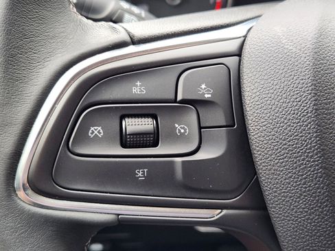 Used 2023 Buick Encore GX Preferred w/ Cold Weather Comfort Package FWD image 21