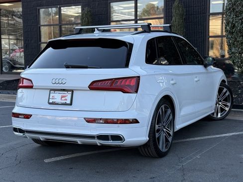 Used 2020 Audi SQ5 Premium Plus w/ Premium Plus Package image 12