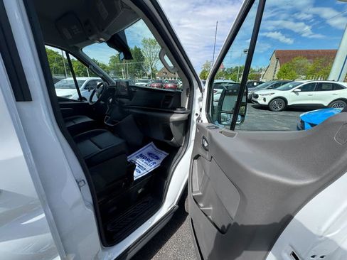 Used 2025 Ford Transit 250 148 Medium Roof w/ Load Area Protection Package RWD image 32