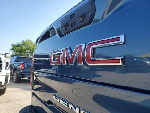 New 2026 GMC Sierra 1500 Denali w/ Denali Reserve Package image 7