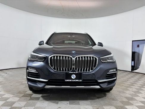 Used 2019 BMW X5 xDrive40i w/ Premium Package 2 AWD/4WD image 2