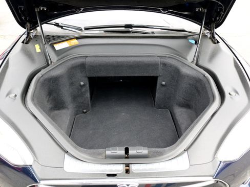 Used 2013 Tesla Model S image 43