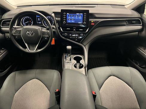 Used 2023 Toyota Camry LE image 27