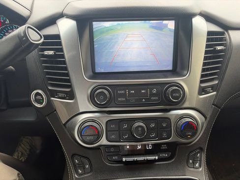 Used 2018 Chevrolet Tahoe Premier AWD/4WD image 21