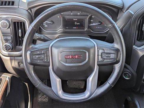 Used 2020 GMC Sierra 1500 SLT image 18