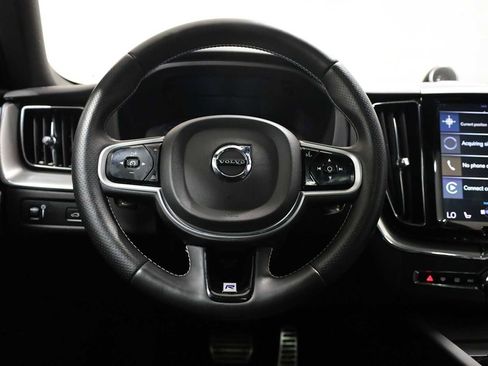 Used 2018 Volvo XC60 T6 R-Design w/ Convenience Package image 24