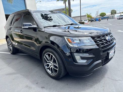 Used 2016 Ford Explorer Sport w/ Equipment Group 401A image 7