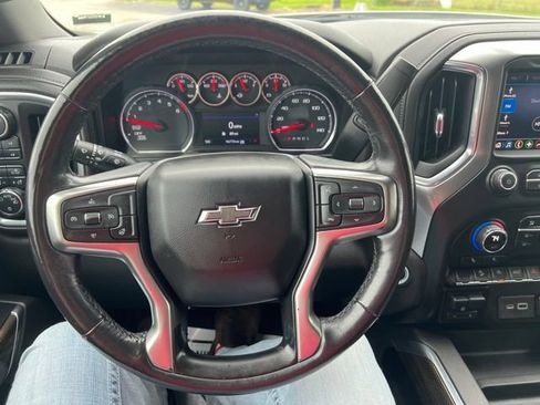 Used 2020 Chevrolet Silverado 1500 LT Trail Boss AWD/4WD image 16