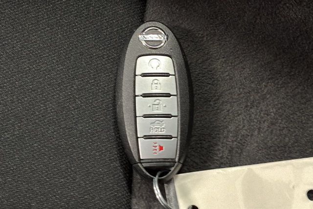 Used 2022 Nissan Sentra SR w/ Electronics Package FWD image 30