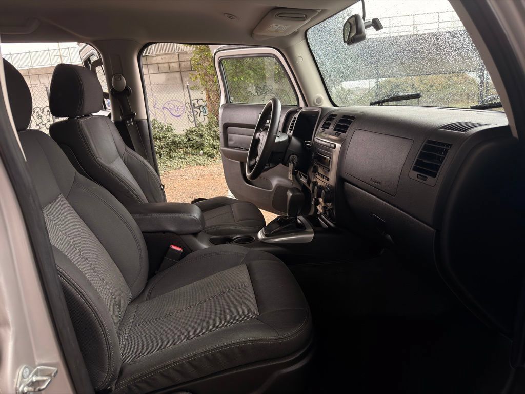 Used 2007 HUMMER H3 AWD/4WD image 27