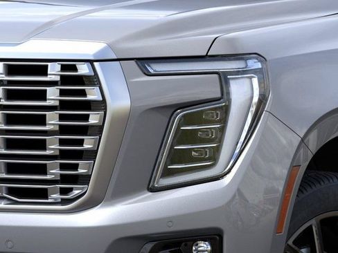 New 2026 GMC Yukon XL Denali AWD/4WD image 10