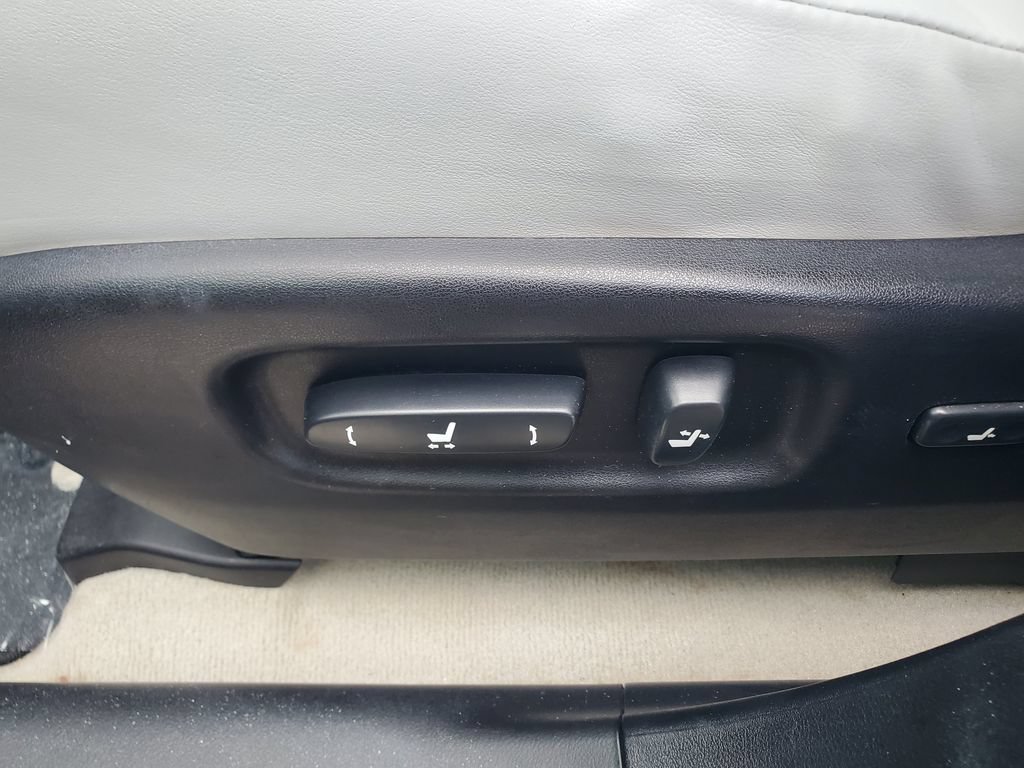 Used 2015 Lexus RX 350 FWD image 19