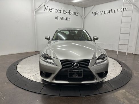 Used 2016 Lexus IS 200t 200t image 2