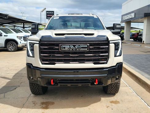 New 2026 GMC Sierra 2500 AT4X w/ LPO, Black Badging Package AWD/4WD image 8