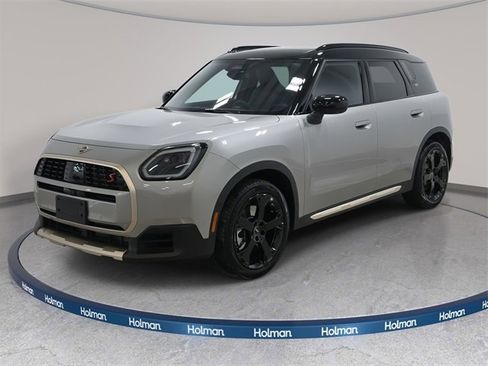 Used 2026 MINI Cooper Countryman S image 1