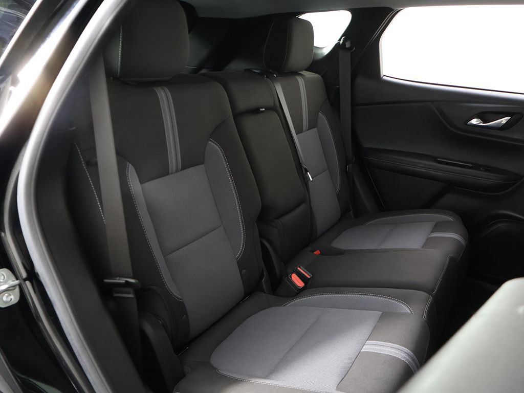 Used 2023 Chevrolet Blazer LT w/ Convenience Package FWD image 30