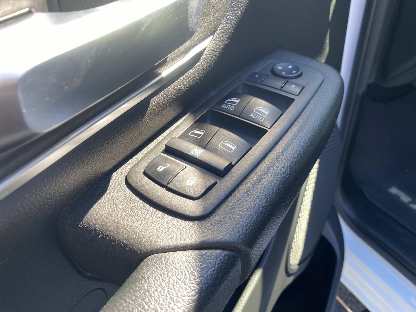 Used 2022 RAM 1500 Big Horn RWD image 22