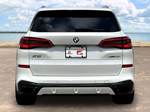 Used 2020 BMW X5 sDrive40i w/ M Sport Package RWD image 5