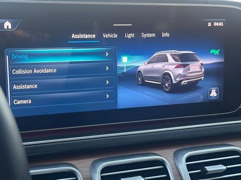 Used 2024 Mercedes-Benz GLE 350 4MATIC image 43