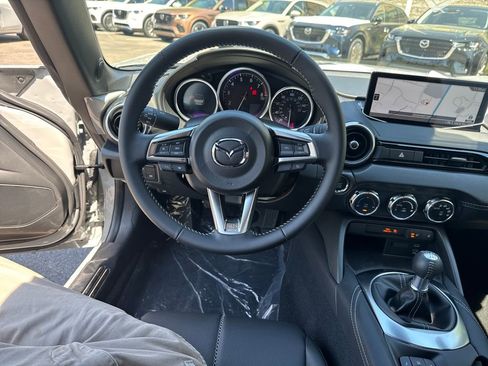 New 2026 MAZDA MX-5 Miata Grand Touring image 19