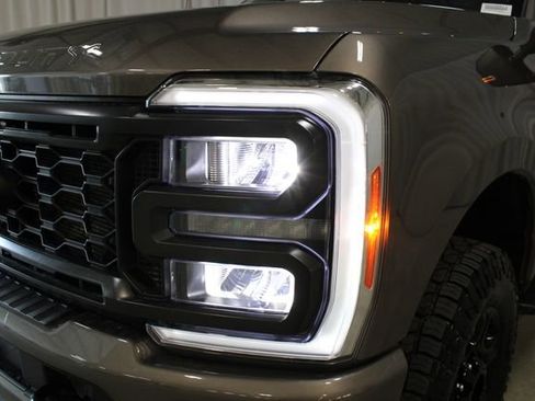 Used 2023 Ford F350 XLT w/ XLT Premium Package image 33