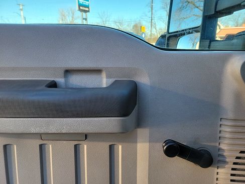Used 2009 Ford F450 XL RWD image 18