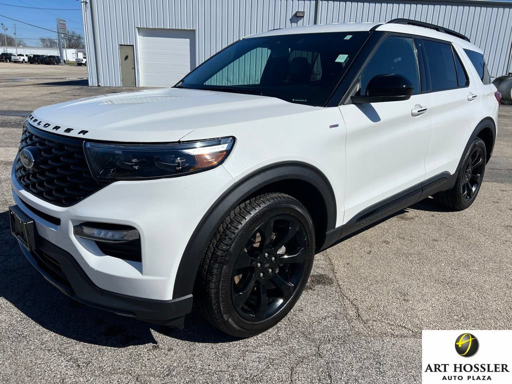 Used 2024 Ford Explorer ST-Line w/ Class IV Trailer Tow Package AWD/4WD image 1