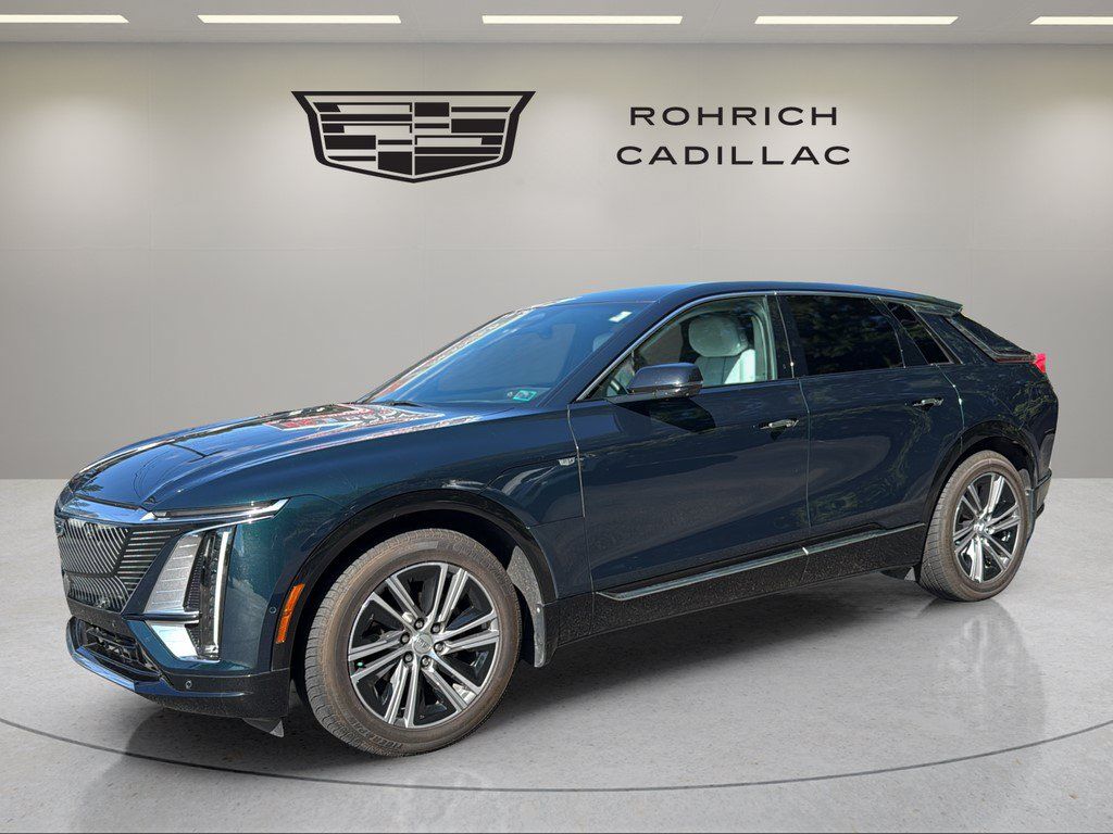 Certified 2024 Cadillac Lyriq Luxury w/ LPO, Floor Liner Package AWD/4WD 360° Tour
