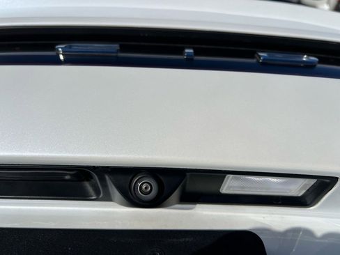 Used 2024 Lucid Air Touring image 21