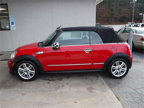 Used 2011 MINI Cooper S image 10
