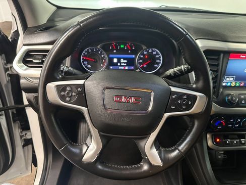Used 2021 GMC Acadia SLT image 64