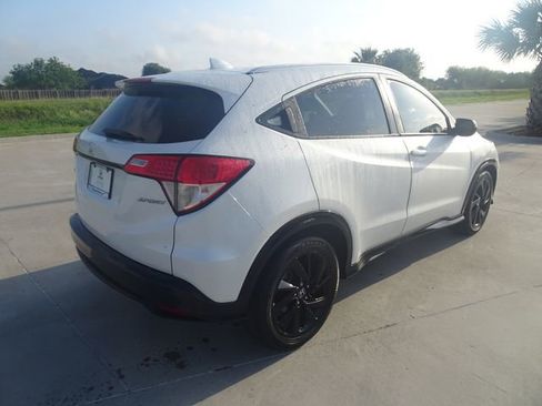 Certified 2021 Honda HR-V Sport image 4
