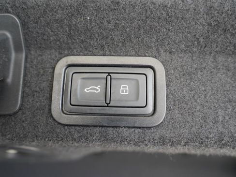 Used 2019 Audi A6 3.0T Prestige w/ Prestige Package image 38